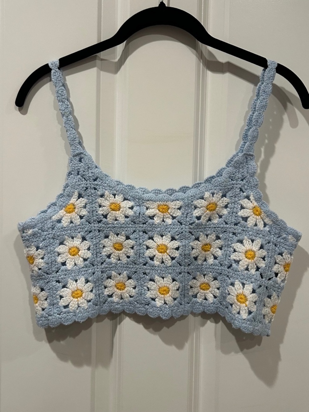 POL Blue Daisy Crochet Crop Top One Size